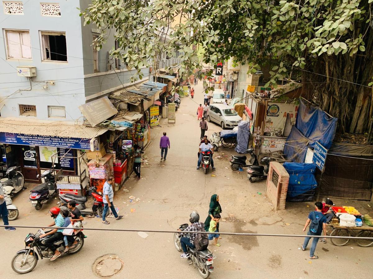 Metropolis Tourist Home Paharganj นิวเดลี ภายนอก รูปภาพ
