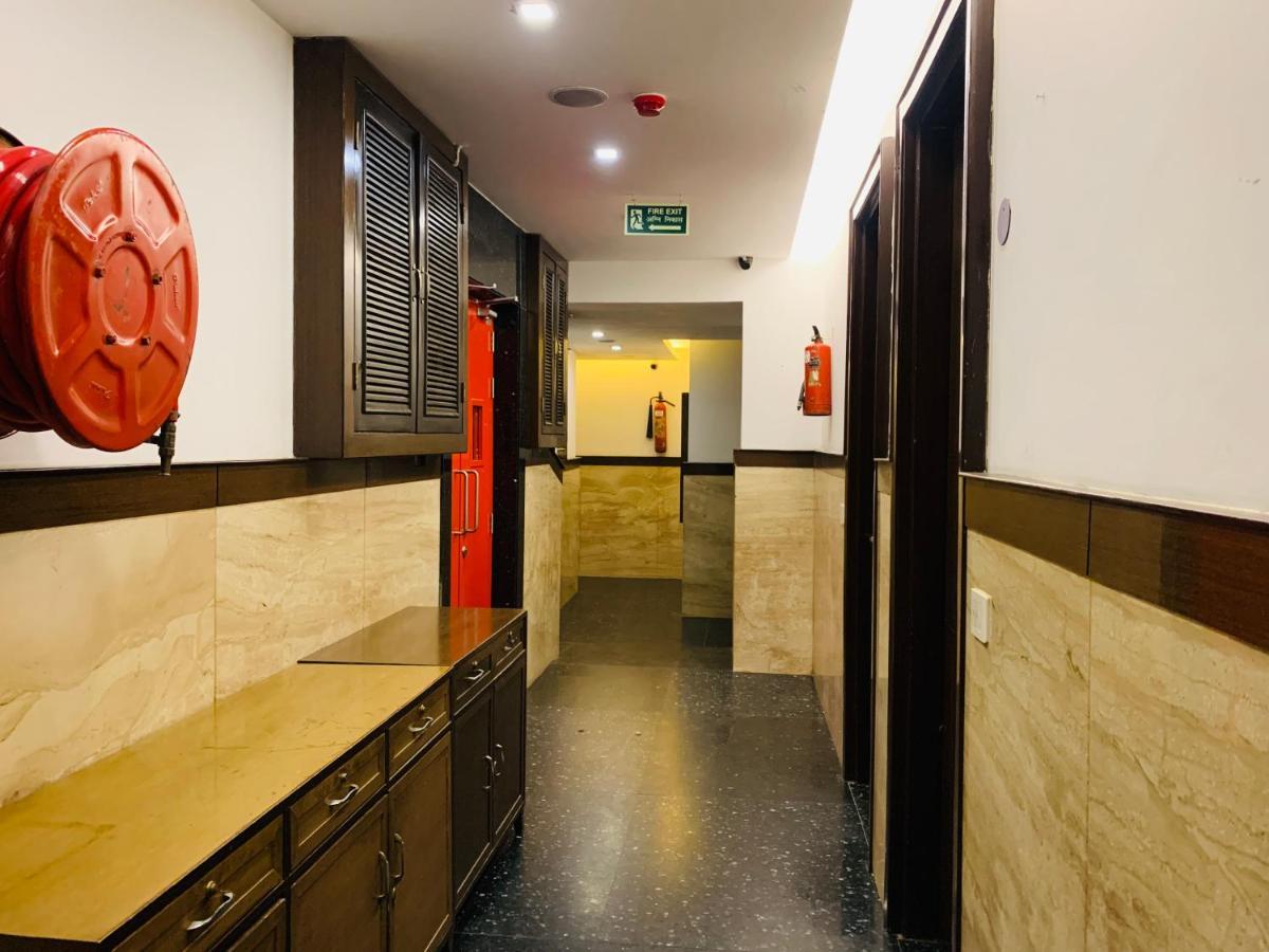 Metropolis Tourist Home Paharganj นิวเดลี ภายนอก รูปภาพ