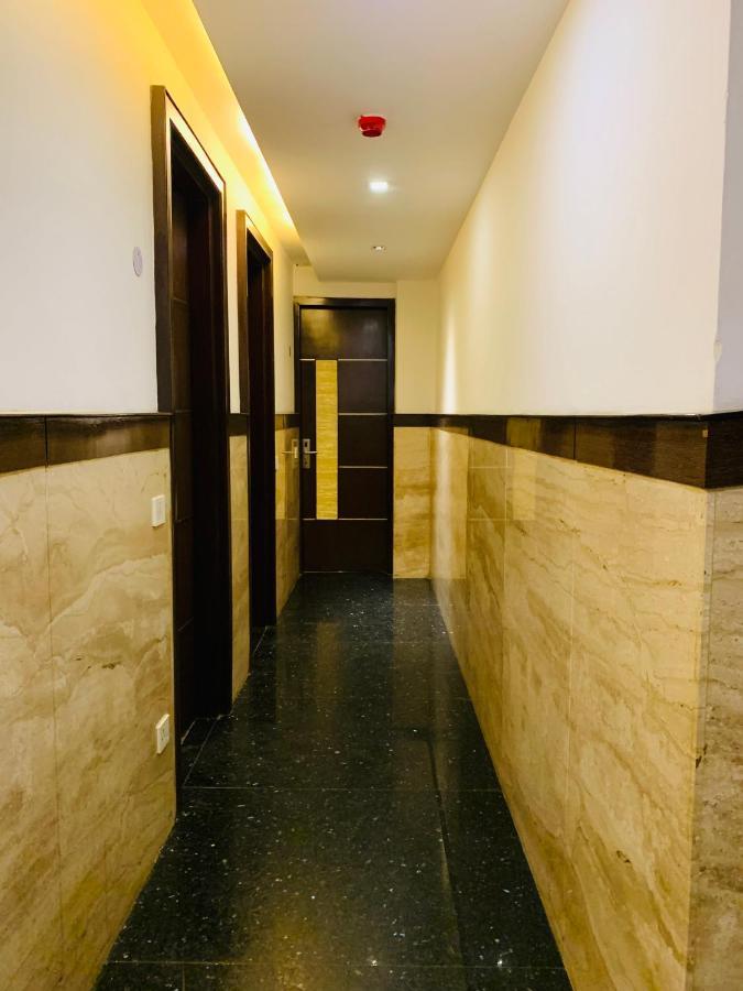 Metropolis Tourist Home Paharganj นิวเดลี ภายนอก รูปภาพ